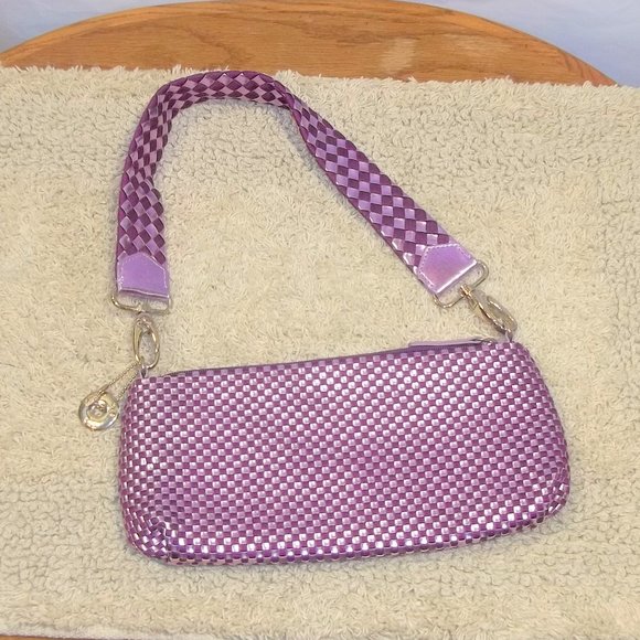 The Sak Handbag Shoulder Bag Purse Diamond Pattern Pockets Card Slots Purple - Picture 1 of 6
